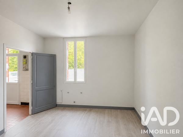 Maison à vendre 4 pièces 77 m² Saint-Aigulin