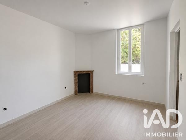 Maison à vendre 4 pièces 77 m² Saint-Aigulin