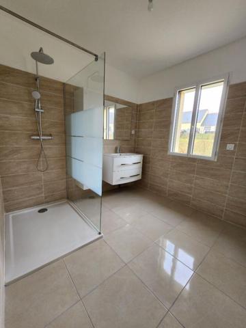 Maison Saint Martin Le Beau 5 pièce(s) 100 m2