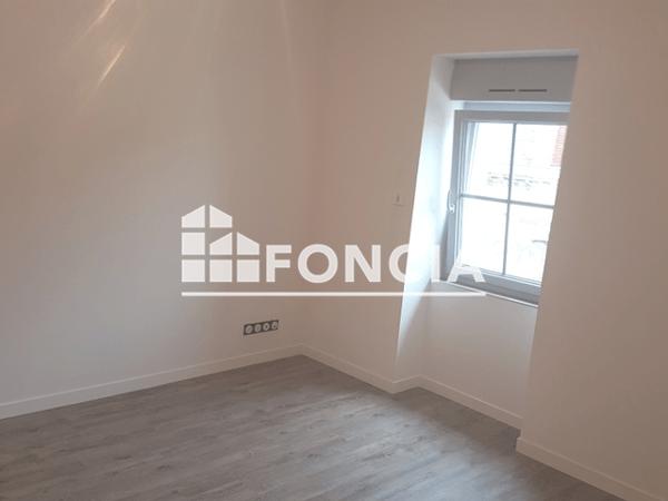 Location Appartement 3 pièces 50.36 m² - 7 RUE DU VIEUX PONT Chalonnes Sur Loire 49290