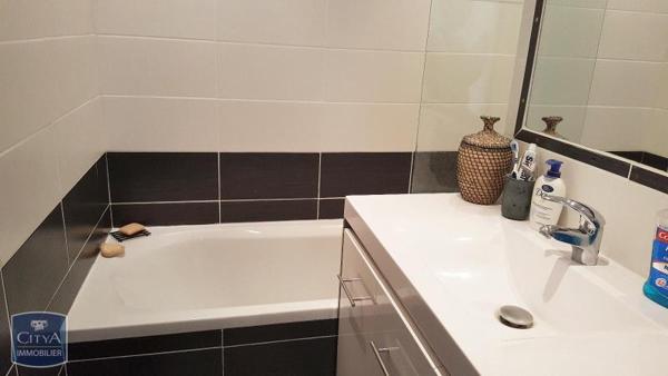 Appartement à louer 2 pièces 54.13m²