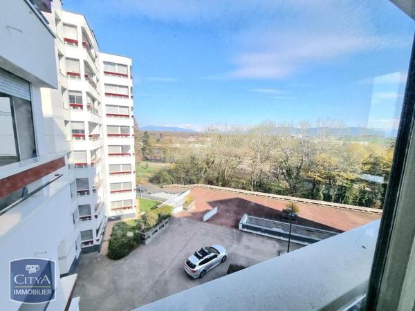Appartement à louer 2 pièces 54.13m²