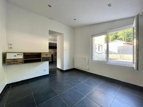 Maison de type 4 avec extérieur et garage