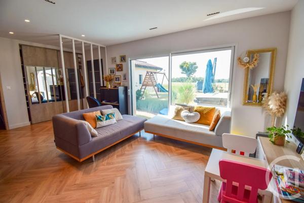 Maison à vendre  4 pièces - 97,22 m 2   ST GEORGES DE RENEINS  - 69