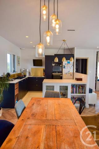 Maison à vendre  4 pièces - 97,22 m 2   ST GEORGES DE RENEINS  - 69