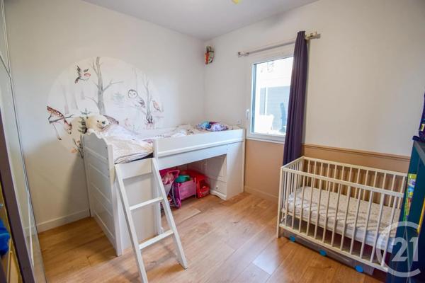 Maison à vendre  4 pièces - 97,22 m 2   ST GEORGES DE RENEINS  - 69