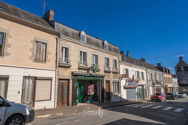Immeuble 11 pièces - 221 m² Exclusivité