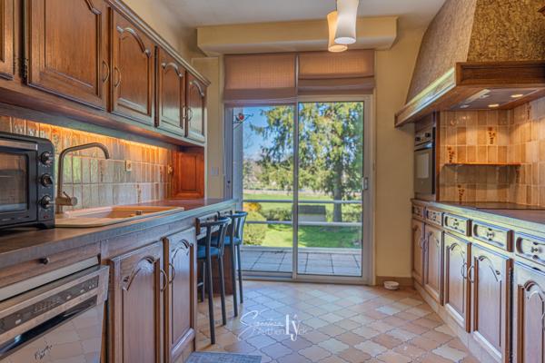 Immeuble 11 pièces - 221 m² Exclusivité