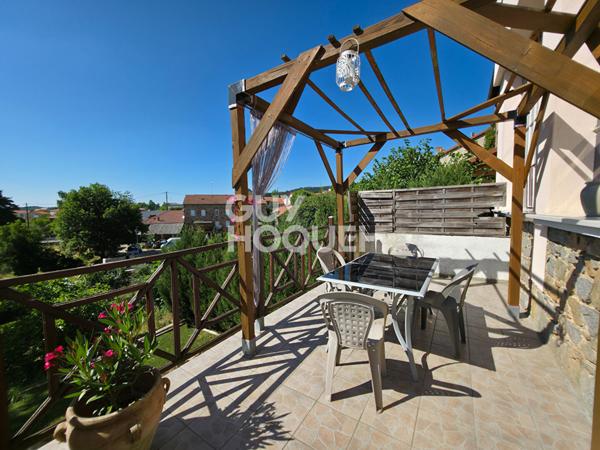 Maison de caractère située à Rozier En Donzy 101 m2