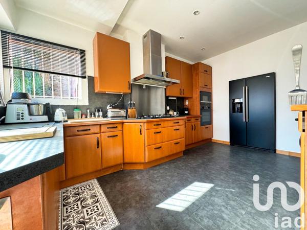 Maison 4 pièces de 180 m² à Rivesaltes (66600)