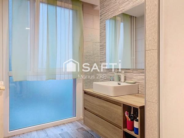 Appart lumineux entièrement rénové, aucun travaux à prévoir