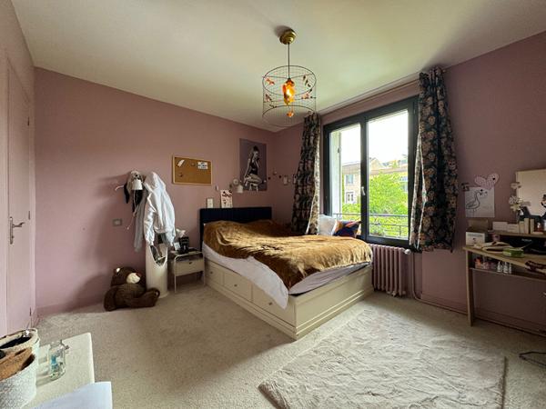 A vendre Maison type 8 en parfait état quartier Clos Chassaing à Périgueux  (24000)