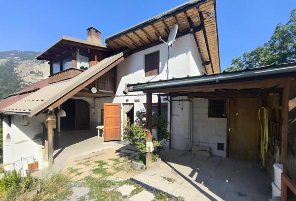 Maison de village 119m2+grange 71m2