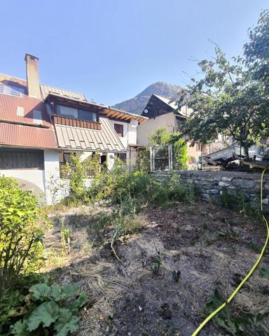 Maison de village 119m2+grange 71m2