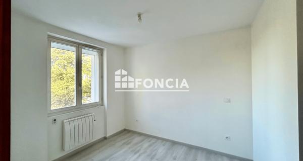 Location Appartement 4 pièces 74.67 m² - Bron 69500