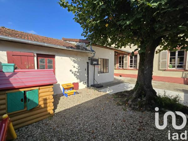 Maison à vendre 4 pièces 160 m² Chaussin
