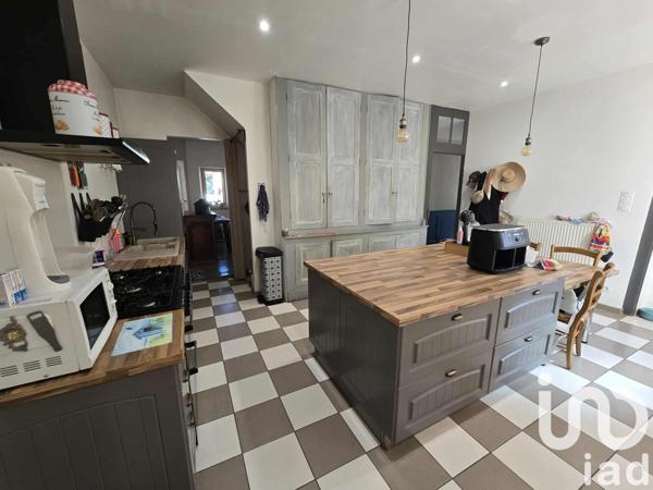 Maison à vendre 4 pièces 160 m² Chaussin