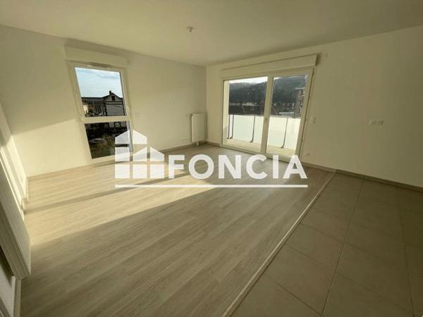 Location Appartement 3 pièces 60.4 m² - 51-53 RUE LAVEISSIERE Deville Les Rouen 76250