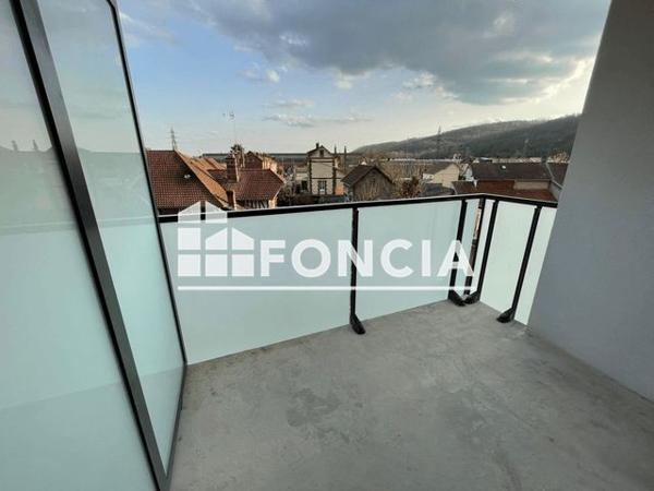 Location Appartement 3 pièces 60.4 m² - 51-53 RUE LAVEISSIERE Deville Les Rouen 76250