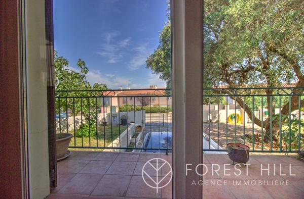 Céret (66400) Maison charmante en 4 faces avec jardin