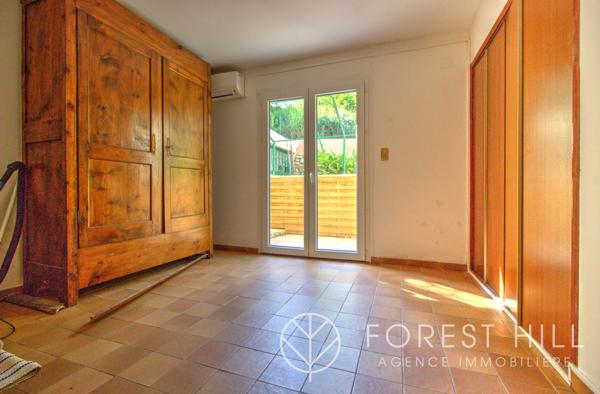 Céret (66400) Maison charmante en 4 faces avec jardin