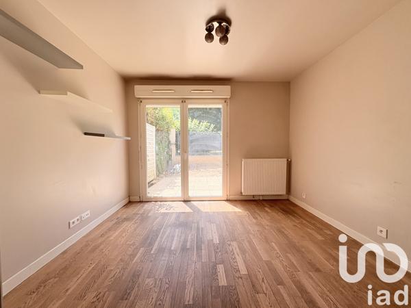 Appartement à vendre 1 pièce 22 m² Saint-Pierre-du-Perray