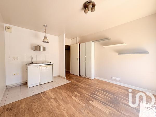 Appartement à vendre 1 pièce 22 m² Saint-Pierre-du-Perray