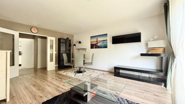 F3 bords de seine Corbeil Essonnes 63,73 m2