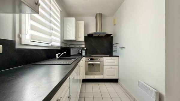 F3 bords de seine Corbeil Essonnes 63,73 m2