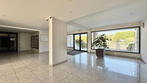 F3 bords de seine Corbeil Essonnes 63,73 m2