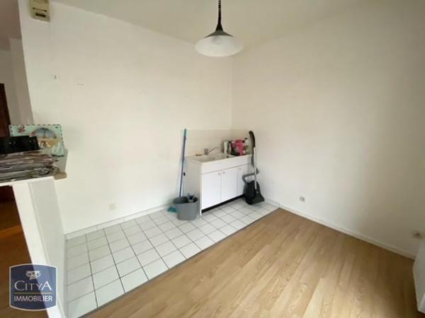 Location appartement Beauvais (60000) 1 pièce 30.48m²