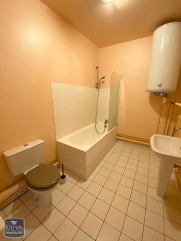 Location appartement Beauvais (60000) 1 pièce 30.48m²