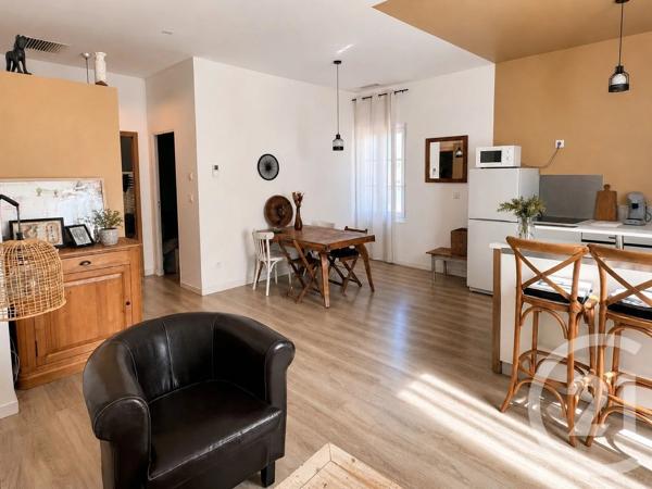 Maison à vendre  15 pièces - 265 m 2   SOMMIERES  - 30