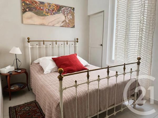 Maison à vendre  15 pièces - 265 m 2   SOMMIERES  - 30
