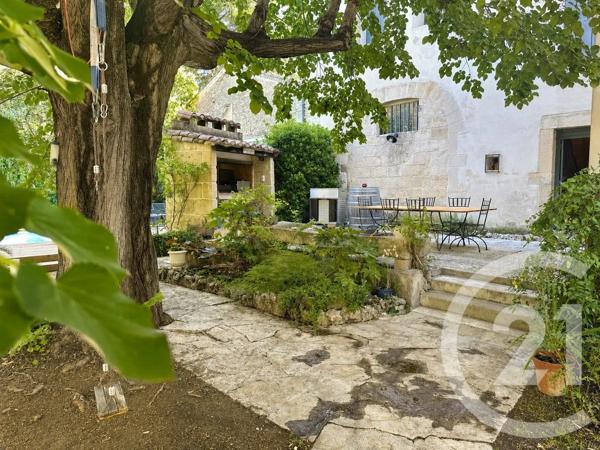 Maison à vendre  15 pièces - 265 m 2   SOMMIERES  - 30