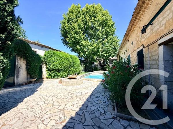 Maison à vendre  15 pièces - 265 m 2   SOMMIERES  - 30