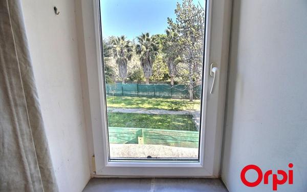 Appartement à vendre    2 pièces • 53,70 m2 Marseille 13
