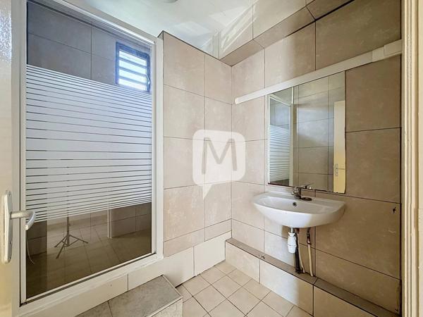 DPT GUYANE, à louer KOUROU Appartement T2 de 48 m2