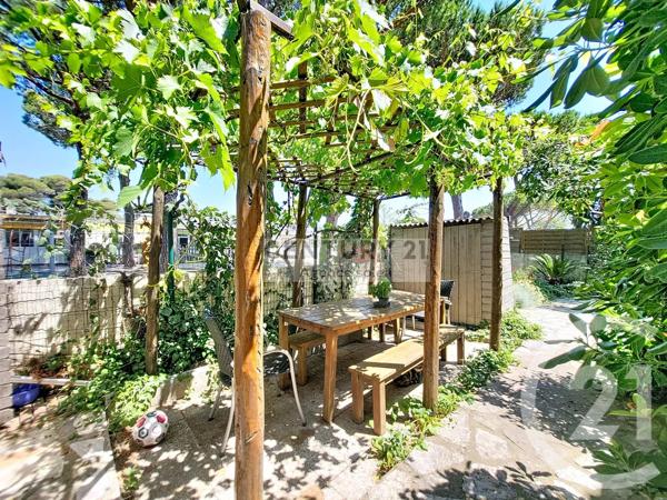 Maison à vendre  4 pièces - 70,19 m 2   MAUGUIO CARNON  - 34