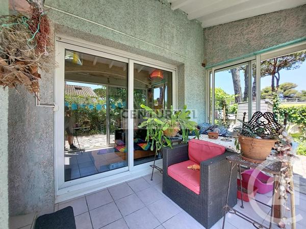 Maison à vendre  4 pièces - 70,19 m 2   MAUGUIO CARNON  - 34