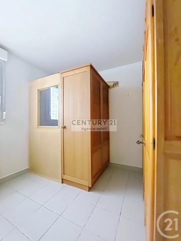 Maison à vendre  4 pièces - 70,19 m 2   MAUGUIO CARNON  - 34