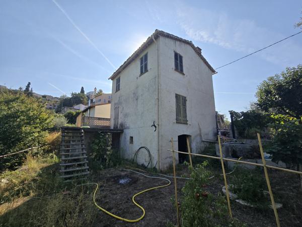 Castagniers (06670) À VENDRE – Maison avec dépendance et terrain – Camin de la Puada, Castagniers