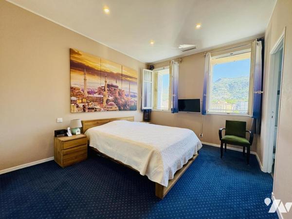 Appartement d'exception avec terrasse panoramique Toulon Liberté 