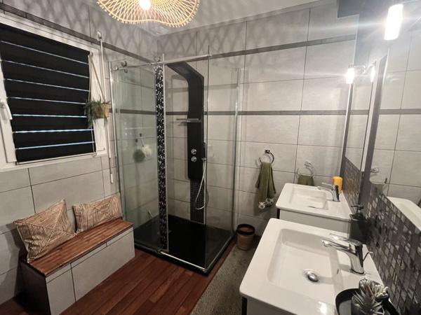 Maison à vendre 353 760 € Morlaix 5 p 119 m² DPE C
