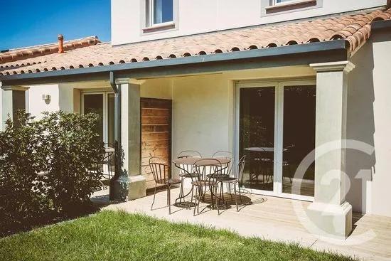 Maison à vendre  4 pièces - 77,81 m 2   POUSSAN  - 34