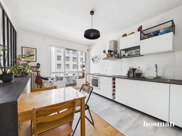 Appartement 3 pièces lumineux de 68m² - Balcons filants - Rue Saint Lazare, Lyon 7 -Saint-Louis-Jean Macé.