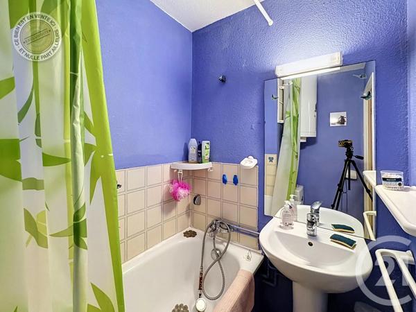 Appartement F2 à vendre  2 pièces - 24,64 m 2   LE BARCARES  - 66