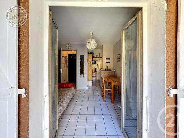 Appartement F2 à vendre  2 pièces - 24,64 m 2   LE BARCARES  - 66