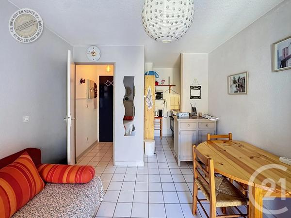 Appartement F2 à vendre  2 pièces - 24,64 m 2   LE BARCARES  - 66