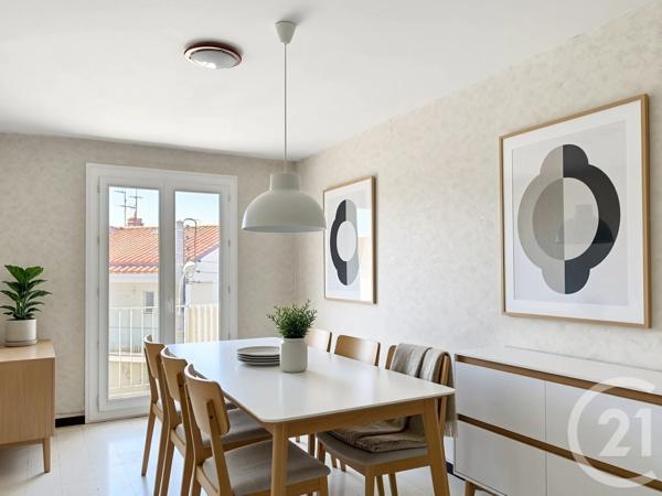 Appartement F4 à vendre  4 pièces - 96,85 m 2   PERPIGNAN  - 66